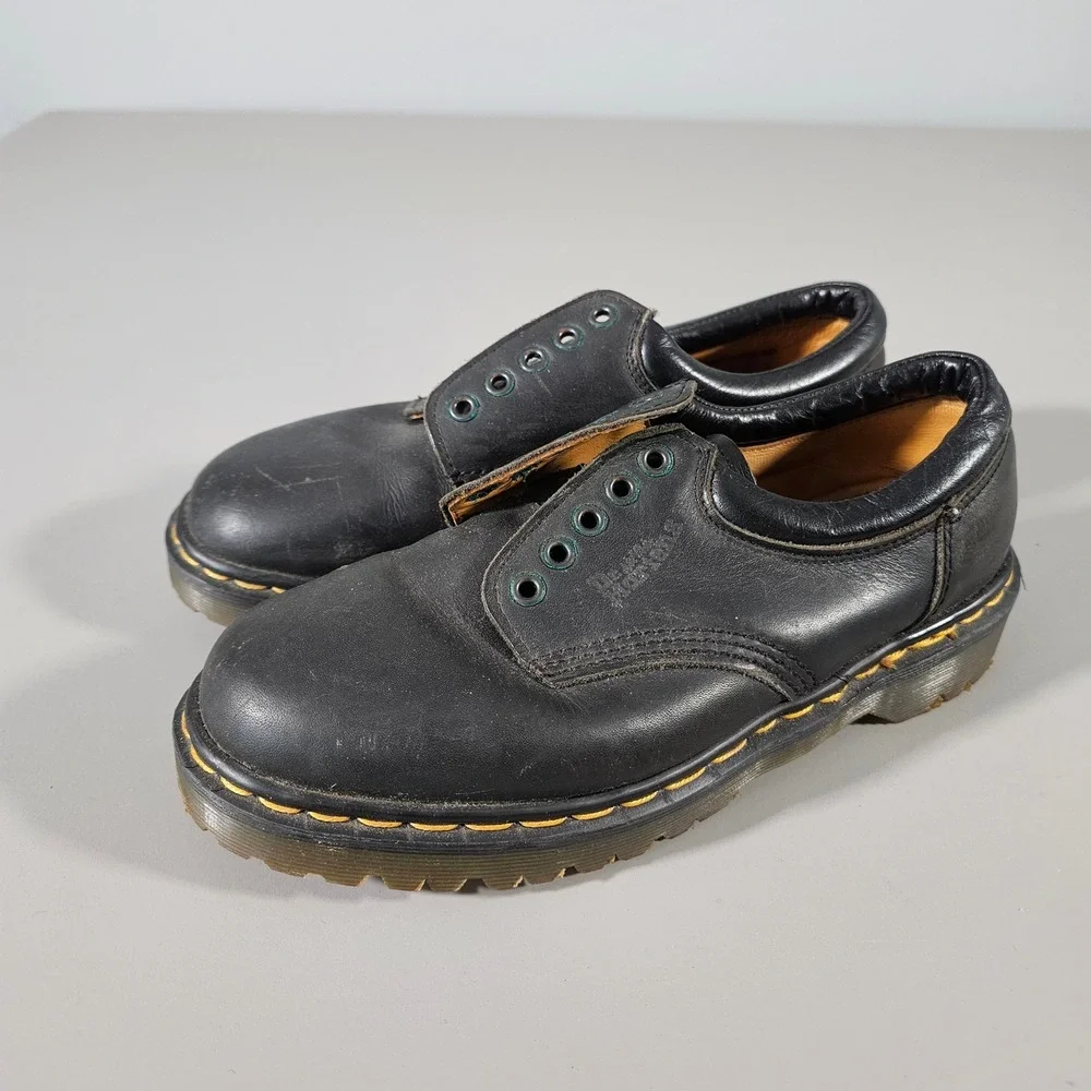Dr. Martens 8053 Oxford Mens Size 7 Black Leather Made in England Vintage Shoes